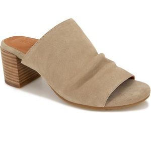 Gentle souls by Kenneth Cole